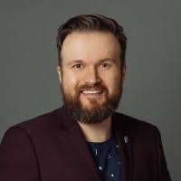 200+ perfiles de «Brigden»