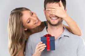 Easily made from a deck of cards, whole punch, metal binders and sharpie, this is an easy diy gift anyone can make. The 8 Best Birthday Gifts For Your Boyfriend 29secrets