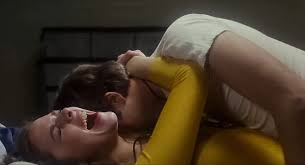 Kim Cattrall. обнаженных девушек - Porky смотреть онлайн или скачать