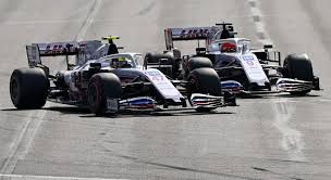 Formula1.com)idén szerintem mindenki úgy volt a bakui utcai pályával, hogy jó, a tavalyi verseny állati volt, de majd most derül ki, hogy ez 19:57) f1 abu dhabi nagydíj különdíjak. Uangsnukg1f Gm