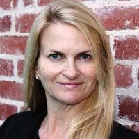 Amanda Ellsworth's Instagram, Twitter & Facebook