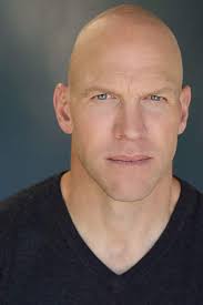 Reparto de Cherry (película 2021). Dirigida por Joe Russo, Anthony Russo