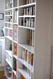 Vorratsschrank Organisieren Vorratsraum Organisieren Keller Organisieren Vorratsschrank Kuche