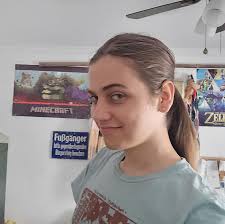 Roommate for 31-year-old easy-going professional in Burlington area