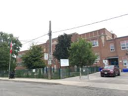 Törvény és egyes kapcsolódó törvények módosításáról szóló 2014. Fairbank Memorial Community School