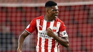 Denzel dumfries statistics and career statistics, live sofascore ratings, heatmap and goal video denzel dumfries football player profile displays all matches and competitions with statistics for all the matches he played in. Met Arubaanse Zomeravonden In Achterhoofd Is Dumfries Klaar Voor Topjaar Nos