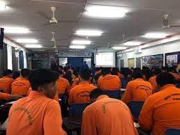 Twitter rasmi angkatan pertahanan awam malaysia (apm) sebarang aduan majukan kepada pro@civildefence.gov.my. Program Kursus Sehari Bersama Angkatan Pertahanan Awam Johor Daerah Pontian Kolej Tingkatan Enam Pontian