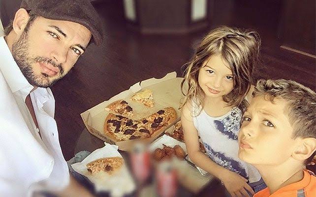 William Levy y Elizabeth Gutiérrez juntos y felices por sus hijos