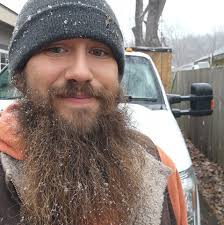 Licensed and insured local tree trimming company?