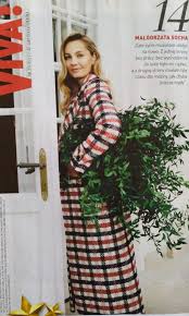 Małgorzata socha zaprezentowała piękną, kobiecą i letnią stylizację. Malgorzata Socha Viva Magazine Pictorial Poland 10 December 2020 Famousfix