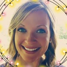 Leslie Brock's Instagram, Twitter & Facebook