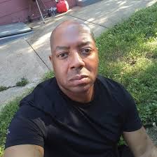 Timothy Milton's Instagram, Twitter & Facebook