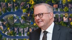 Royal napper wakes up as a star