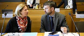 Gottfried locher bringt das osterfest näher (teil 1) wie das in einer immer säkularer geprägten gesellschaft geschehen soll, schildert er in dieser sendung. Antisemitisches Klischee Eks Distanziert Sich Von Gottfried Locher Kath Ch