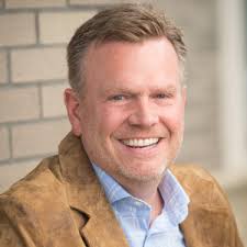 The Best Speakers for Hire in Louisville, KY (with Reviews)