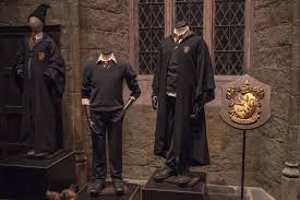 Lascia che il tuo giovane artista si tuffi nel mondo della magia e della stregoneria dipingendo i tuoi personaggi preferiti. Harry Potter Tour A Londra The Making Of Harry Potter