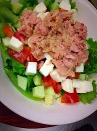 Check spelling or type a new query. Insalata Di Lattughino Pagnottella Pomodorini Mozzarella E Tonno Picture Of Bar Carlos Taranto Tripadvisor