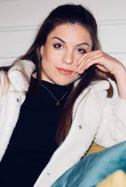 Anna Nero's Instagram, Twitter & Facebook