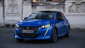 Sochaux Palerme Avec La Nouvelle Peugeot 208 Foto Motor1 Com France Peugeot Peugeot 208 Nouvelle Peugeot