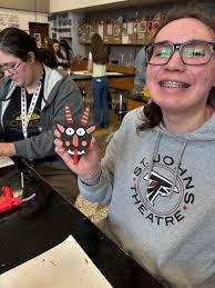 Congrats to our March Staff of the Month, Mr. Mark Lasceski. Mr. Lasceski  has been a math teacher at SJHS for 30 years. He is married to Erin Barry,  a Spanish teacher