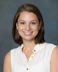 Laura Nevins's Instagram, Twitter & Facebook