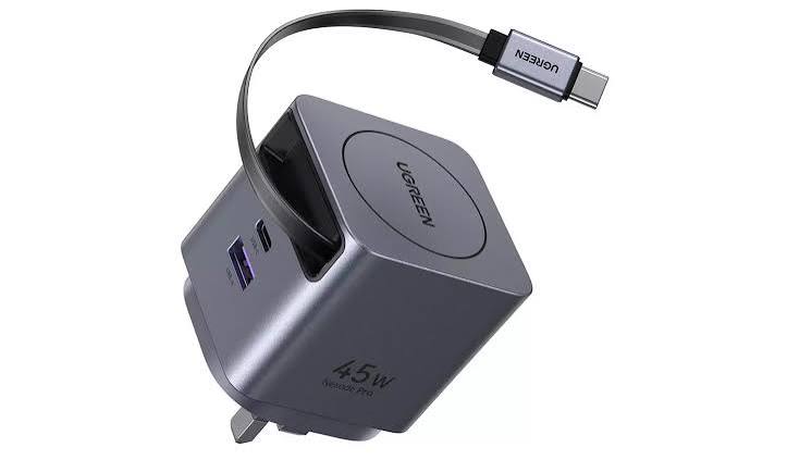 شاحن يوجرين X614 بقوة 45 واط بكابل قابل للسحب