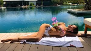We picked the best sites to stream s01e01. Bella And Gigi Hadid Did Coachella At A 350 000 A Weekend Mansion Called Villa Zenyara Take A Look Inside Teen Vogue