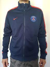 Sie geht den innovativen weg, den das nxt team mit der nike precool weste begonnen hat und besticht durch ein wetterfestes und personalisierbares design, das jeden tag sowie bei allen temperaturen für tragekomfort sorgt. Neu Psg Paris Saint Germain Trainingsjacke In 51107 Koln Fur 40 00 Zum Verkauf Shpock At