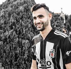Beşiktaş'ın cezayirli yıldızı rachid ghezzal, üst üste alınan galibiyetleri sürdürmek istediklerini belirterek, teknik direktör sergen yalçın için, beşiktaş efsanesi ifadesini kullandı. Besiktas Rachid Ghezzal Bff Spor Bff Sozleri
