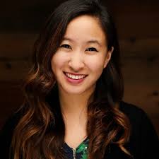 Customer Experience: Rapidly Adapt to and Exceed Customer Expectations with  the Retail Data Cloud