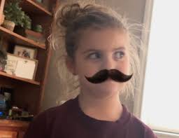 Michaela Lawrence (@MikLawrence7)