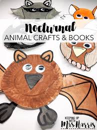 View our full disclosure policy here.** 1. Nocturnal Animal Crafts And Books