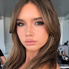 K Y L I E N O L A N Toowoomba MUA