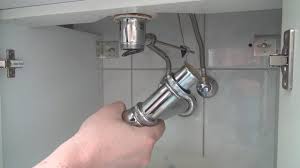 Wasserabflusse montieren in 7 schritten obi. Waschbecken Siphon Reinigen Der Flaschensiphon Anleitung Diybook De