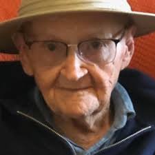 Hey moms- for those of you who had a mass. Who walks in the procession?