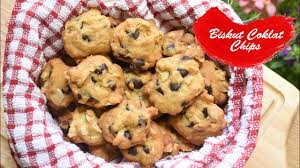 Resepi biskut coklat rise sukatan cawan miza talib image size = 1032x581 file type = jpeg source image @ mizatalib.com download image. Biskut Coklat Chips Ala Famous Amos Crunchy Chocolate Chip Cookies Youtube