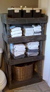 Reclaimed wood, galvanized steel, rough stone as well as cast iron are all part of rustic bathroom decor ideas. 26 Stunning Rustic Farmhouse Bathroom Decor And Design Ideas Rustic Storage Bathroom Organisation Diy Furniture