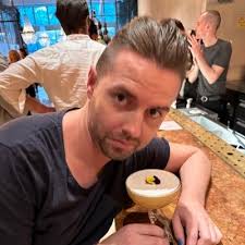 Chris Mackin (@chris_mackin4)