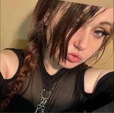 Dolls Kill sale ad received, suspecting scam