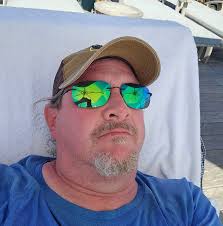 LAY DOWN SALLY DEBUT