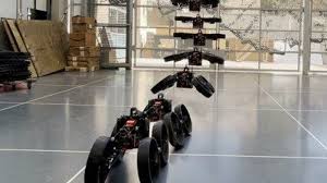 Photo Ce drone hybride fascinant transforme ses hlices en roues en plein ...