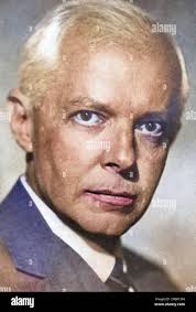 1881 1945 hi-res stock photography and images