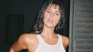 Check spelling or type a new query. Nathy Peluso Concert Tickets For Marina Sur Valencia Friday 27 August 2021 Wegow Great Britain