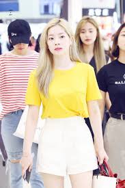 Shine A Light On Twitter Twice Clothing Kpop Fashion Outfits Korean Airport Fashion