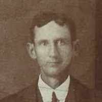 Carmen Houck's Instagram, Twitter & Facebook