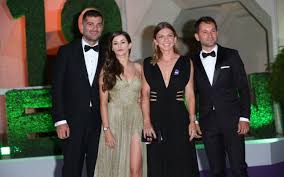 Simona și toni formează un cuplu de ceva vreme, dar își țin povestea de dragoste departe de ochii lumii. Simona Halep Se Pregateste De Nunta Cu Toni Iuruc