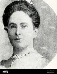 Photographic pedigree of the descendants of Isaac and Rachel Wilson .  daughters William Dillworth CrewdsonGeorge Braithwaite Crewdson (Page  252.)Rachel Crewdson = Henry Fox, Two daughters. (Page 261.)Thomas Crewdson  = Jane Fox. s.p. (