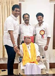 TRB Rajaa - தமிழிடம் ஆசி பெற்றேன் #Thalaivar #Kalaignar... | Facebook