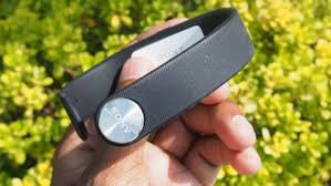 Turn incoming call notifications on or off. Sony Smartband Apps Performance And Verdict Review Trusted Reviews