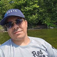 People, be careful with the guys outside the Liberia airport. They try to  grab your suitcase by force and demand a certain amount of money. If you  don't give it to them,